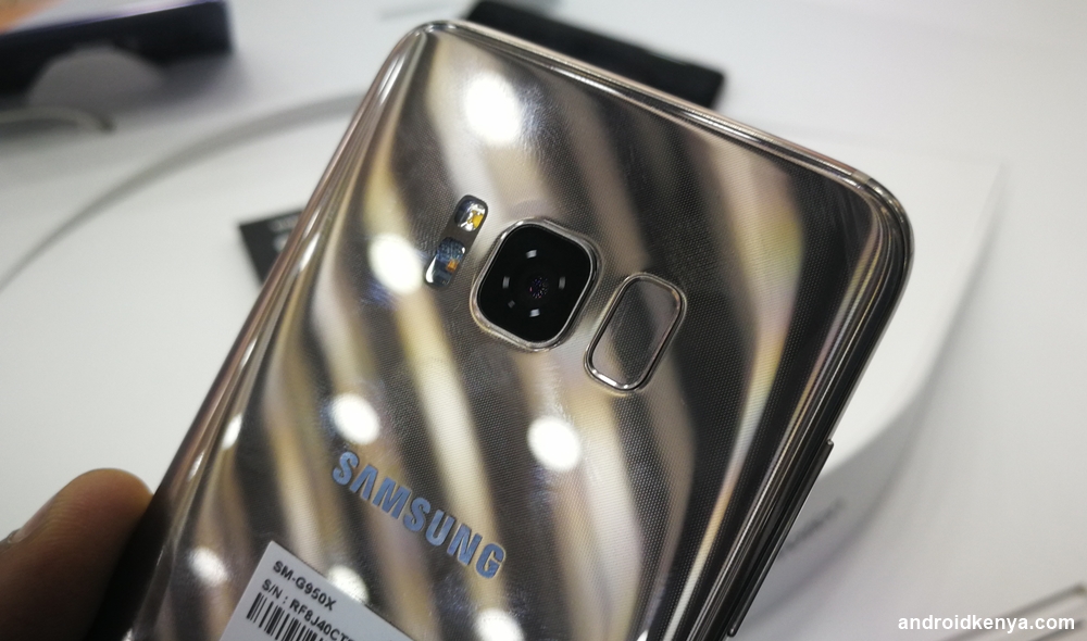 Samsung Galaxy S8 - fingerprint scanner