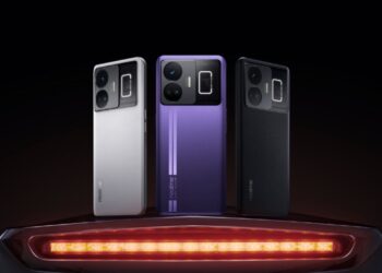 realme GT Neo5 with 240W fast charging officially launched