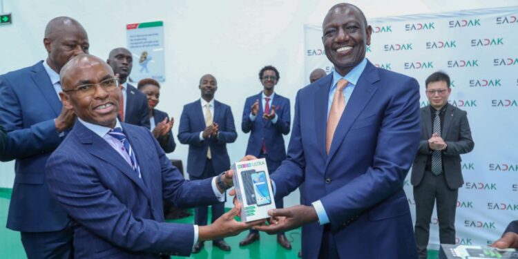 Kenya’s much anticipated “affordable smartphones” are the Neon Smarta and Ultra launched by Safaricom months earlier