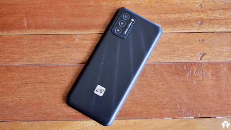 Hands on with the Kenya-assembled (Safaricom) Neon Ultra