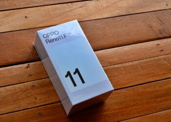 Oppo Reno11F 5G Unboxing